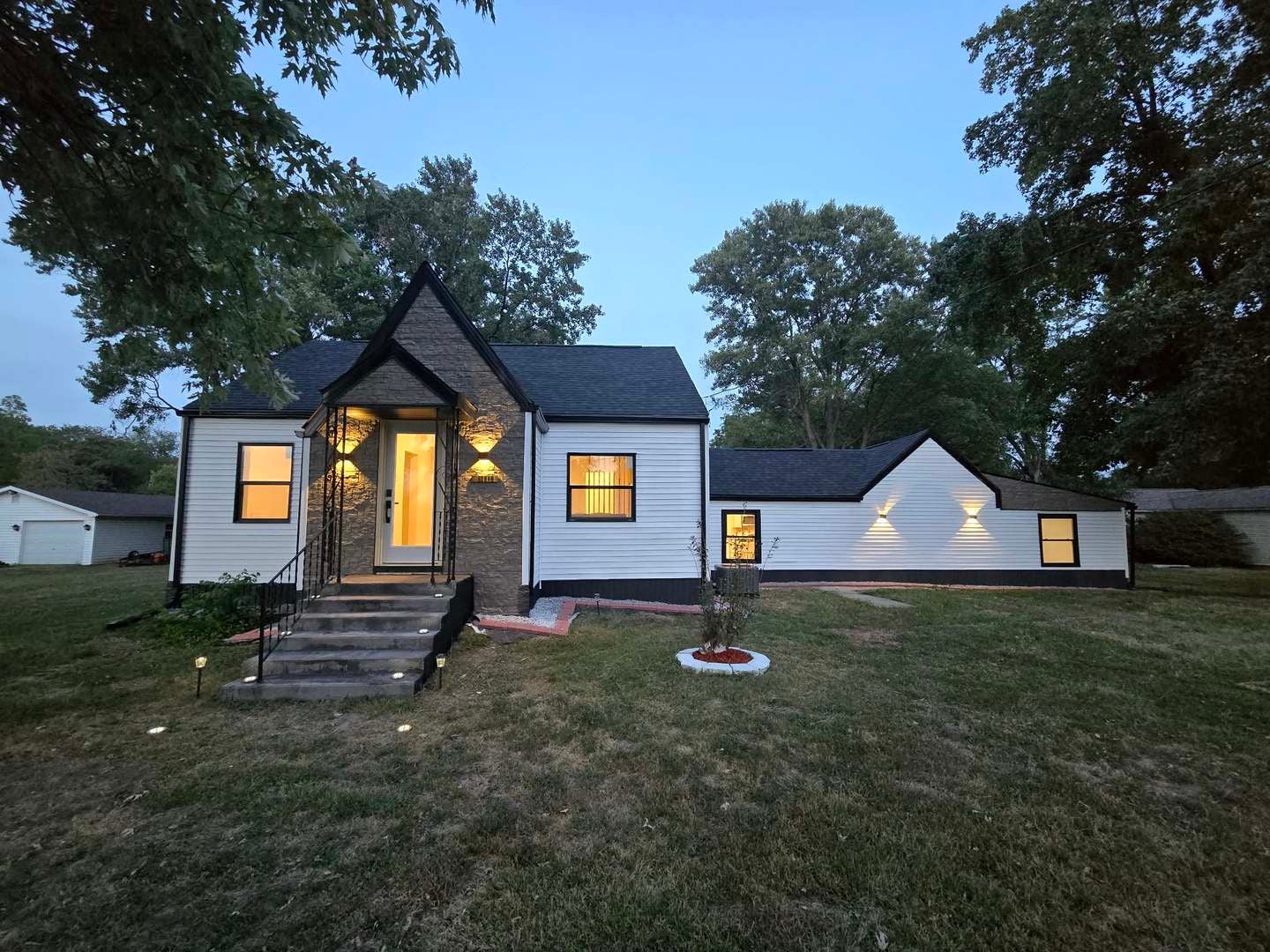 14322 MEMORY Lane