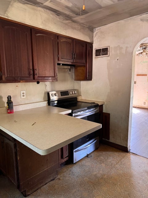 Tiny photo for 1304 14th Avenue, Sterling, IL 61081 (MLS # 12771581)