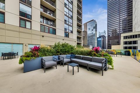 Tiny photo for 200 N Dearborn Street #3905, Chicago, IL 60601 (MLS # 12500156)