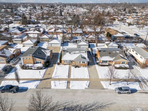 Tiny photo for 8832 Osceola Avenue, Morton Grove, IL 60053 (MLS # 12551415)