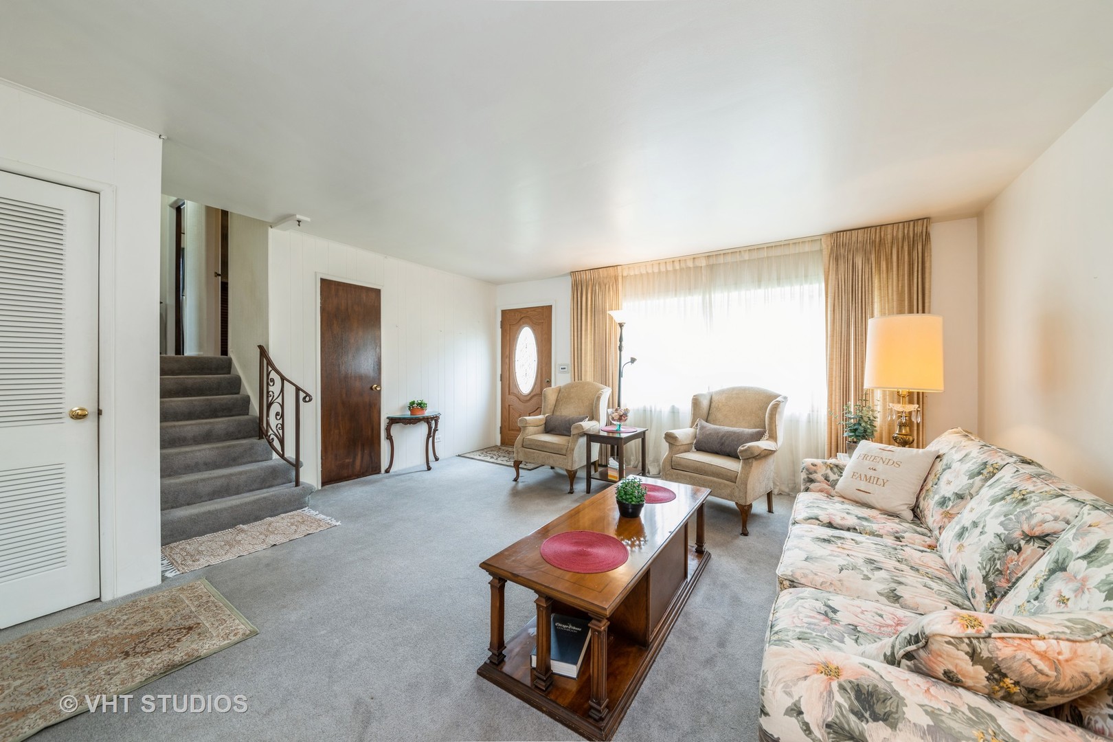 130 W Natalie Lane