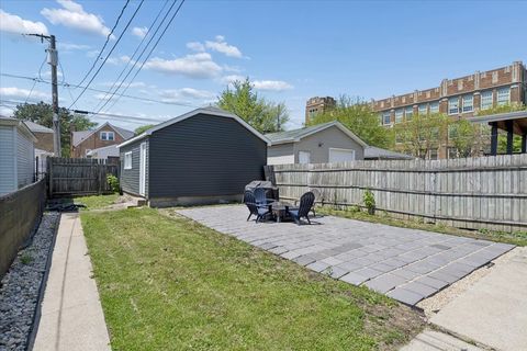 Tiny photo for 2952 N Mobile Avenue, Chicago, IL 60634 (MLS # 12637265)