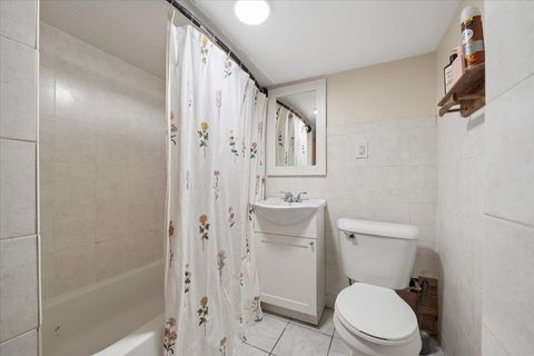 Tiny photo for 2952 N Mobile Avenue, Chicago, IL 60634 (MLS # 12637265)