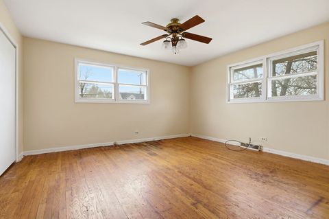 Tiny photo for 155 E Madison Street, Elmhurst, IL 60126 (MLS # 12618801)