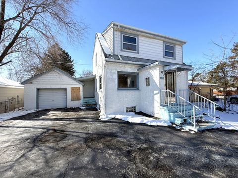 Photo of 4040 Rose Avenue, Lyons, IL 60534 (MLS # 12551656)