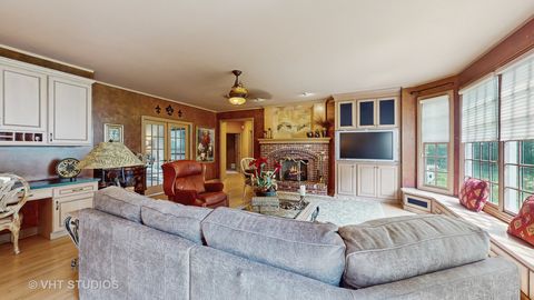 Tiny photo for 1527 Lexington Circle, Schaumburg, IL 60173 (MLS # 12587962)