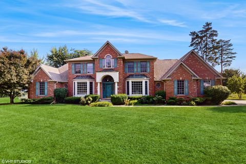 Photo of 1527 Lexington Circle, Schaumburg, IL 60173 (MLS # 12587962)