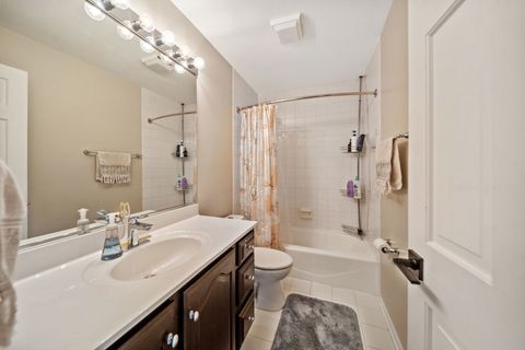 Tiny photo for 892 Somerset Drive, Carol Stream, IL 60188 (MLS # 12624415)