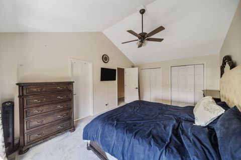 Tiny photo for 892 Somerset Drive, Carol Stream, IL 60188 (MLS # 12624415)