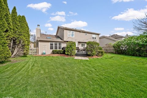 Tiny photo for 892 Somerset Drive, Carol Stream, IL 60188 (MLS # 12624415)