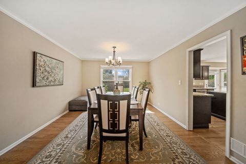 Tiny photo for 892 Somerset Drive, Carol Stream, IL 60188 (MLS # 12624415)