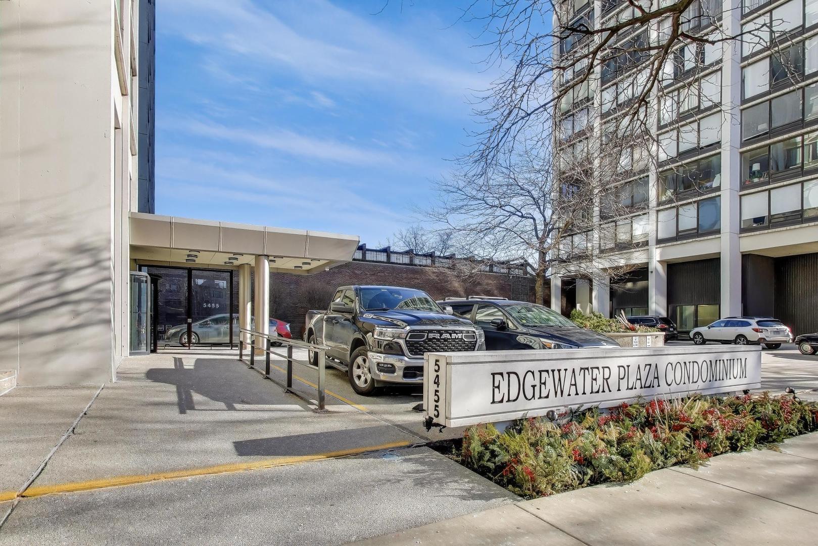 5455 N Sheridan Road 1704