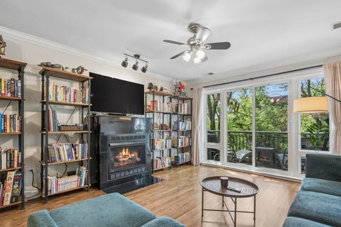 Tiny photo for 1514 W Pratt Boulevard #3B, Chicago, IL 60626 (MLS # 12685761)