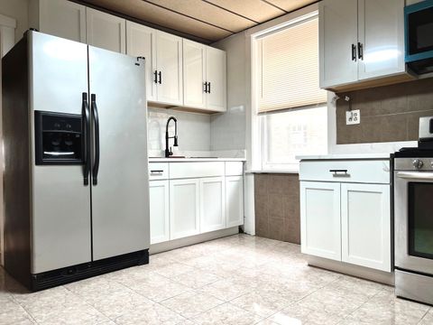 Tiny photo for 1940 Ridgeland Avenue, Berwyn, IL 60402 (MLS # 12596176)