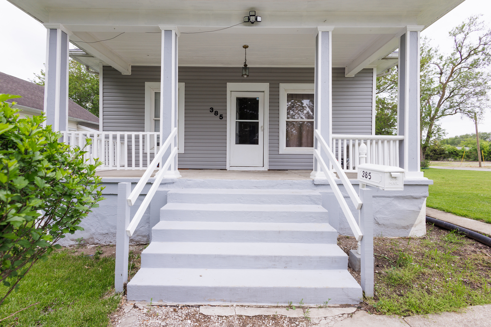 385 N 7th Avenue