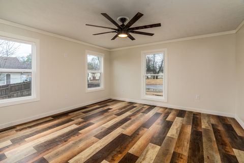 Tiny photo for 503 W Idaho Street, Carterville, IL 62918 (MLS # 12585561)