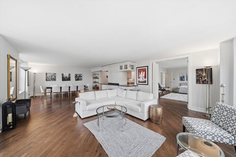 Tiny photo for 777 N Michigan Avenue #2101, Chicago, IL 60611 (MLS # 12569812)