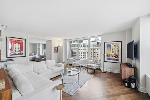 Tiny photo for 777 N Michigan Avenue #2101, Chicago, IL 60611 (MLS # 12569812)