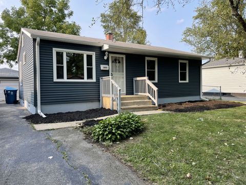 A home in Sauk Village