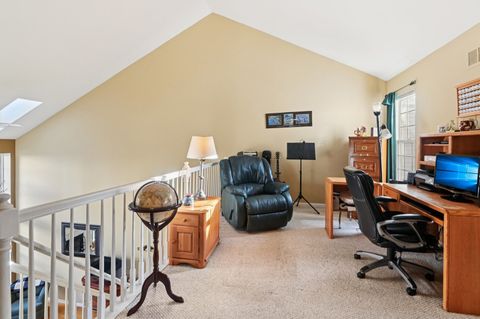 Tiny photo for 505 Citadel Circle, Westmont, IL 60559 (MLS # 12501424)