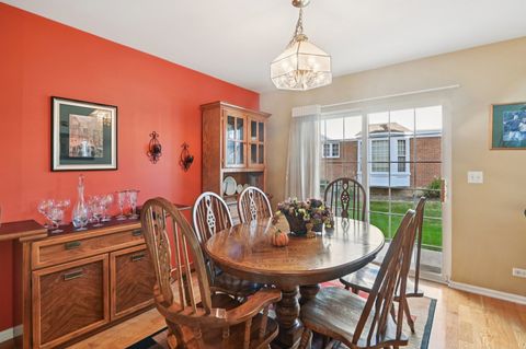 Tiny photo for 505 Citadel Circle, Westmont, IL 60559 (MLS # 12501424)