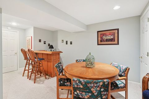 Tiny photo for 505 Citadel Circle, Westmont, IL 60559 (MLS # 12501424)