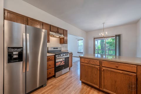 Tiny photo for 204 Magnolia Drive, North Aurora, IL 60542 (MLS # 12691334)