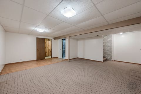Tiny photo for 204 Magnolia Drive, North Aurora, IL 60542 (MLS # 12691334)