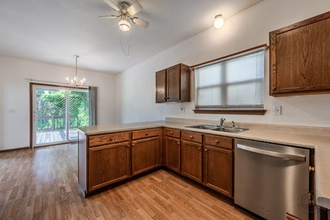 Tiny photo for 204 Magnolia Drive, North Aurora, IL 60542 (MLS # 12691334)