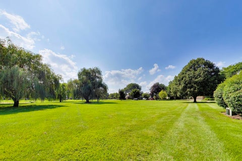 Tiny photo for 758 Moore Drive #758, Elk Grove Village, IL 60007 (MLS # 12769523)
