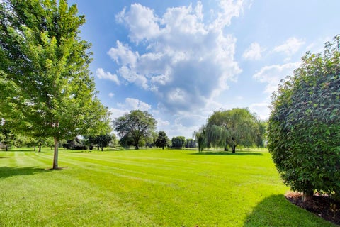 Tiny photo for 758 Moore Drive #758, Elk Grove Village, IL 60007 (MLS # 12769523)