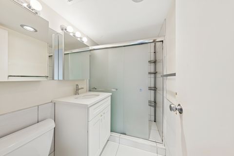 Tiny photo for 2400 N Lakeview Avenue #1106, Chicago, IL 60614 (MLS # 12493060)