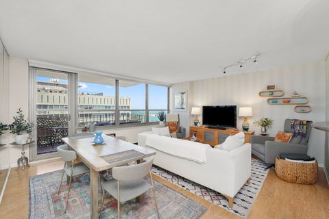 Tiny photo for 3550 N Lake Shore Drive #2705, Chicago, IL 60657 (MLS # 12480310)
