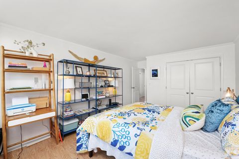 Tiny photo for 3550 N Lake Shore Drive #2705, Chicago, IL 60657 (MLS # 12480310)