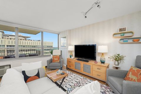 Tiny photo for 3550 N Lake Shore Drive #2705, Chicago, IL 60657 (MLS # 12480310)