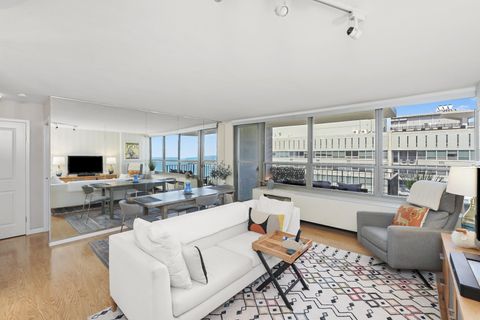 Tiny photo for 3550 N Lake Shore Drive #2705, Chicago, IL 60657 (MLS # 12480310)