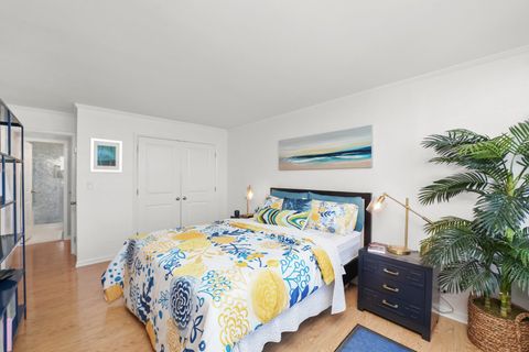 Tiny photo for 3550 N Lake Shore Drive #2705, Chicago, IL 60657 (MLS # 12480310)