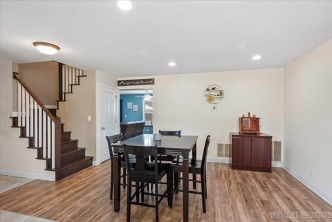 Tiny photo for 126 Pinehurst Drive, Mundelein, IL 60060 (MLS # 12470835)