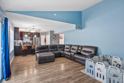 Tiny photo for 126 Pinehurst Drive, Mundelein, IL 60060 (MLS # 12470835)