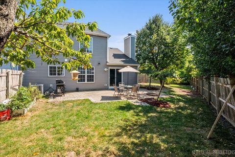 Tiny photo for 126 Pinehurst Drive, Mundelein, IL 60060 (MLS # 12470835)