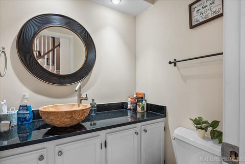 Tiny photo for 126 Pinehurst Drive, Mundelein, IL 60060 (MLS # 12470835)