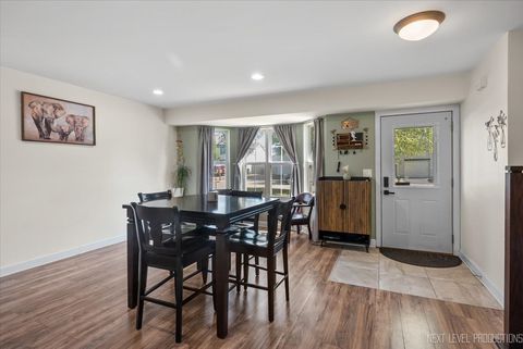 Tiny photo for 126 Pinehurst Drive, Mundelein, IL 60060 (MLS # 12470835)