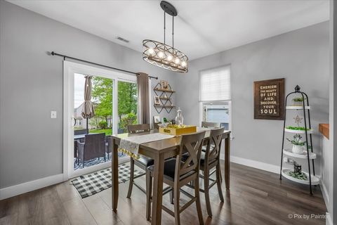 Tiny photo for North Aurora, IL 60542 (MLS # 12621742)