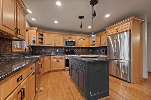 Tiny photo for 12991 Mayfair Drive, Lemont, IL 60439 (MLS # 12747444)