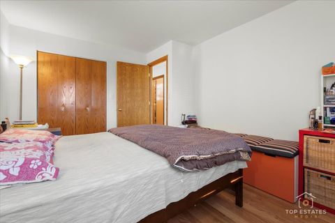 Tiny photo for 4629 S LAFLIN Street, Chicago, IL 60609 (MLS # 12505329)