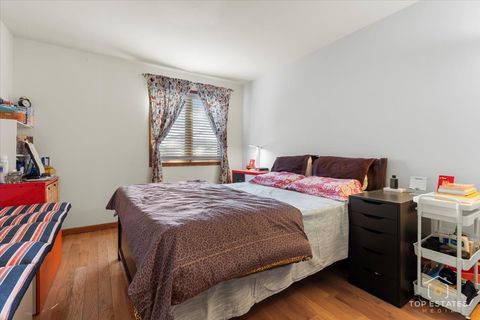 Tiny photo for 4629 S LAFLIN Street, Chicago, IL 60609 (MLS # 12505329)