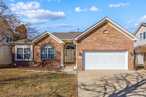 Tiny photo for 704 Lake Ridge Drive, South Elgin, IL 60177 (MLS # 12583652)
