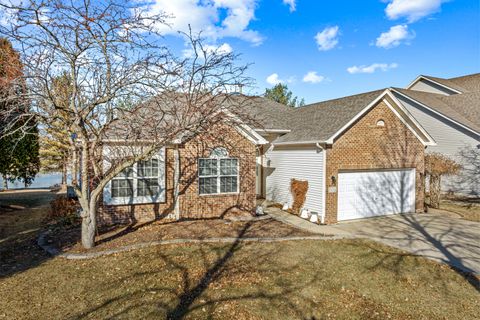 Tiny photo for 704 Lake Ridge Drive, South Elgin, IL 60177 (MLS # 12583652)