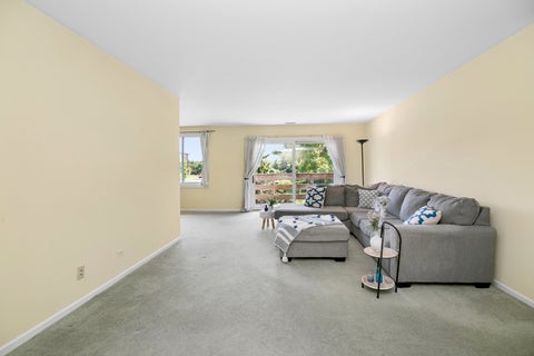 Tiny photo for 462 Raintree Drive #2A, Glen Ellyn, IL 60137 (MLS # 12784358)