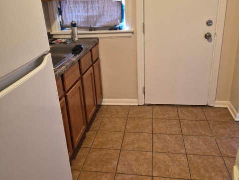 Tiny photo for 1031 Bellwood Avenue #C, Bellwood, IL 60104 (MLS # 12719506)